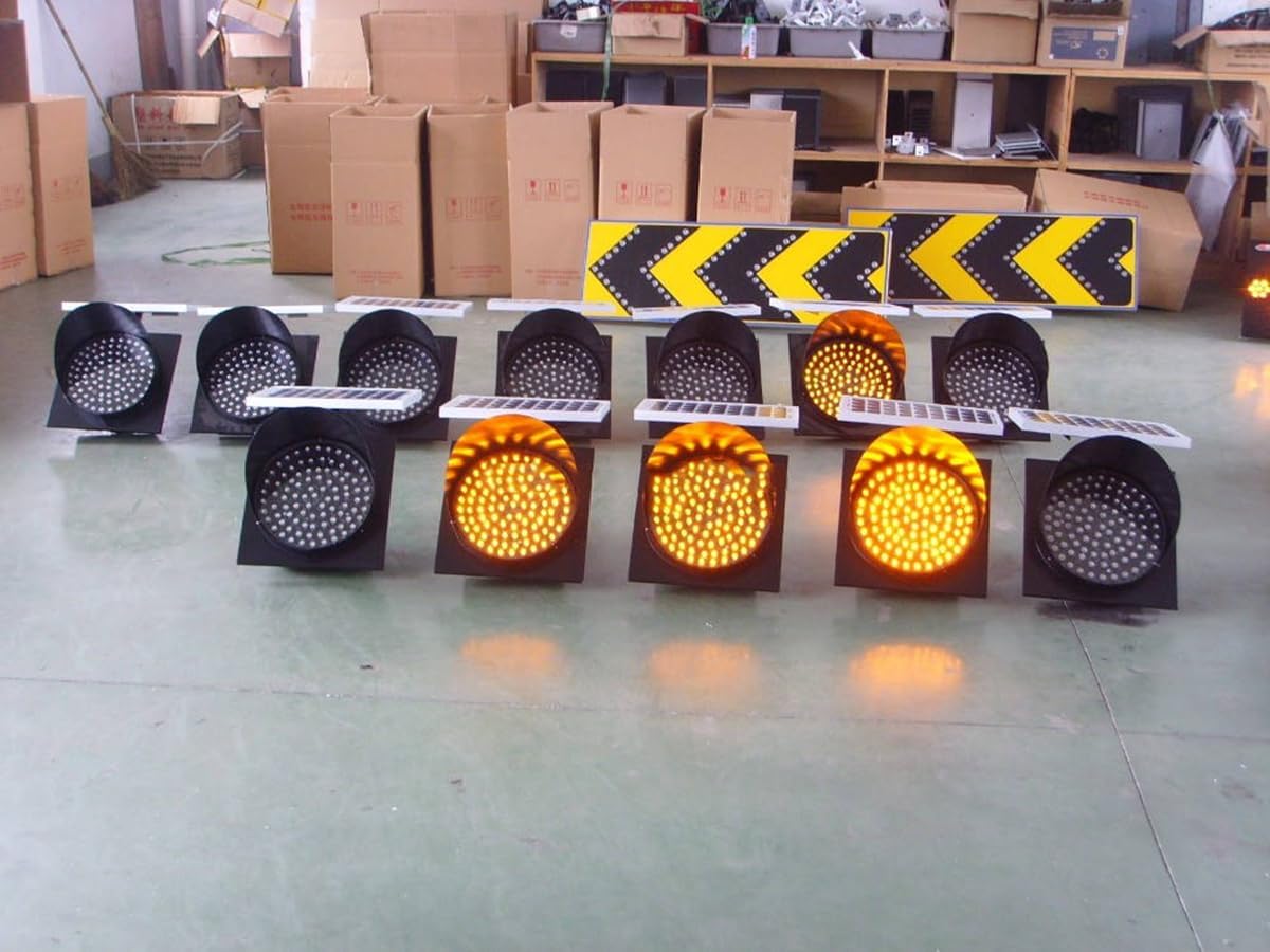 LED Flashing Solar Traffic Light, Traffic Signals Signs Lights with Solar Panel, IP65 Waterproof Signal Light, Emergency Lights (40cm/16in)