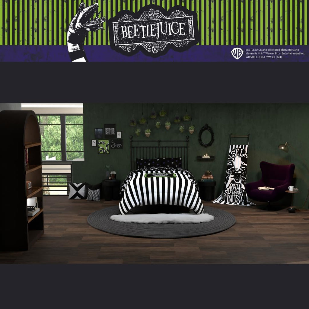 Franco Collectibles Beetlejuice Halloween Striped Bedding 5 Piece Super Soft Reversible Comforter and Sheet Set, Queen, (Officially Licensed Product)