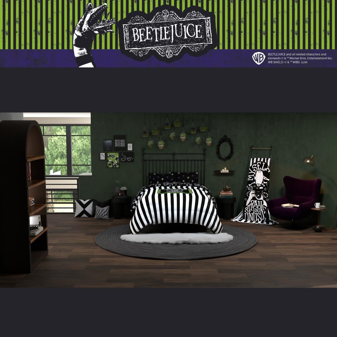 Franco Collectibles Beetlejuice Halloween Striped Bedding 5 Piece Super Soft Reversible Comforter and Sheet Set, Queen, (Officially Licensed Product)