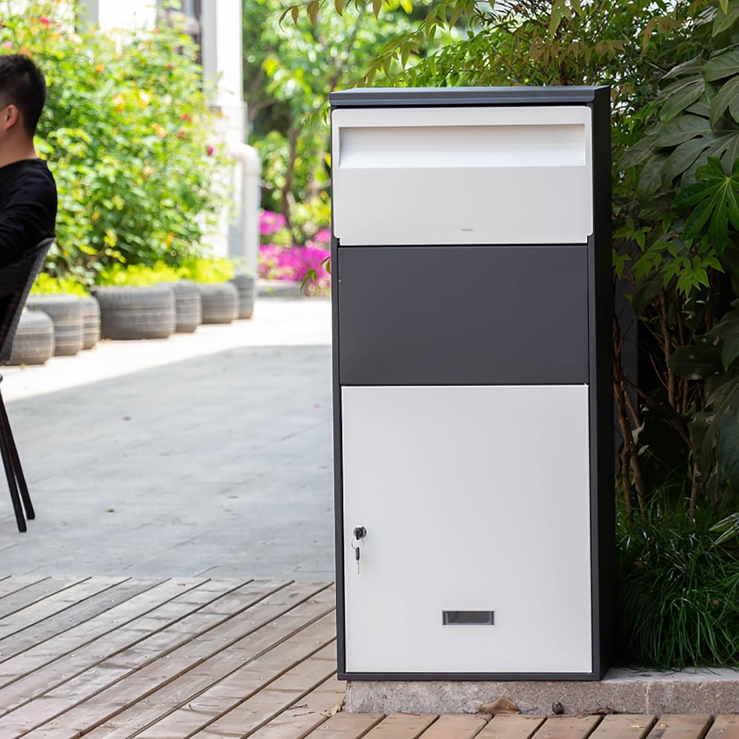 Mailboxes for Outside, Extra Large Capacity Modern Mailbox, Freestanding Mail Box for Packages, with Lockable Secure Storage(Black,25.5in/65cm)
