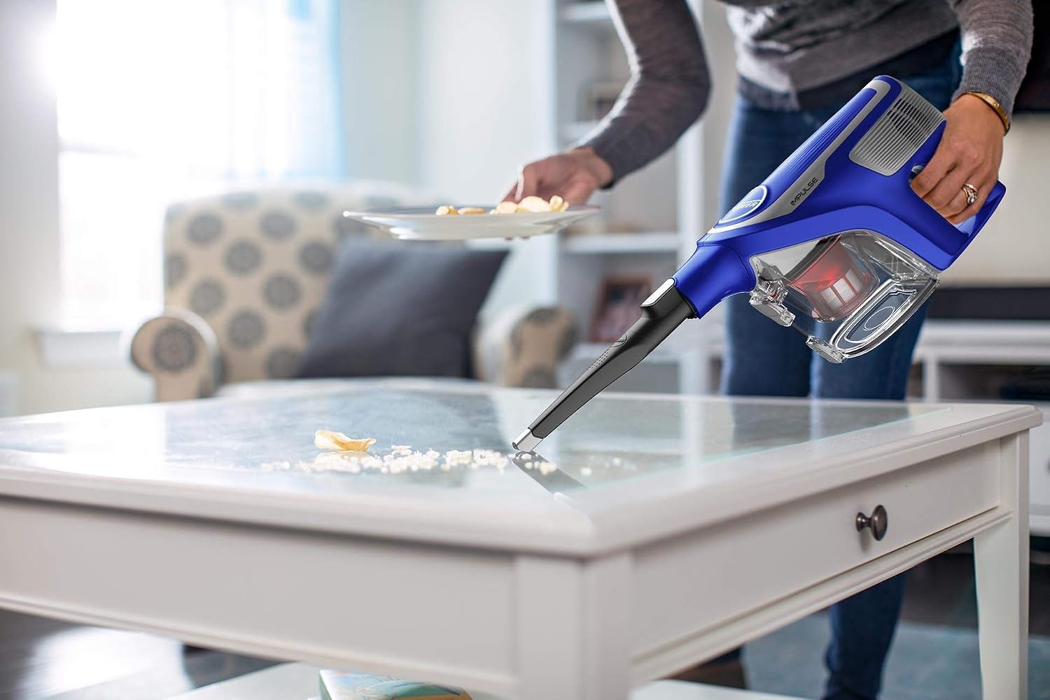 Hoover Impulse Cordless Stick Vacuum Cleaner with Swivel Steering, BH53020, Blue