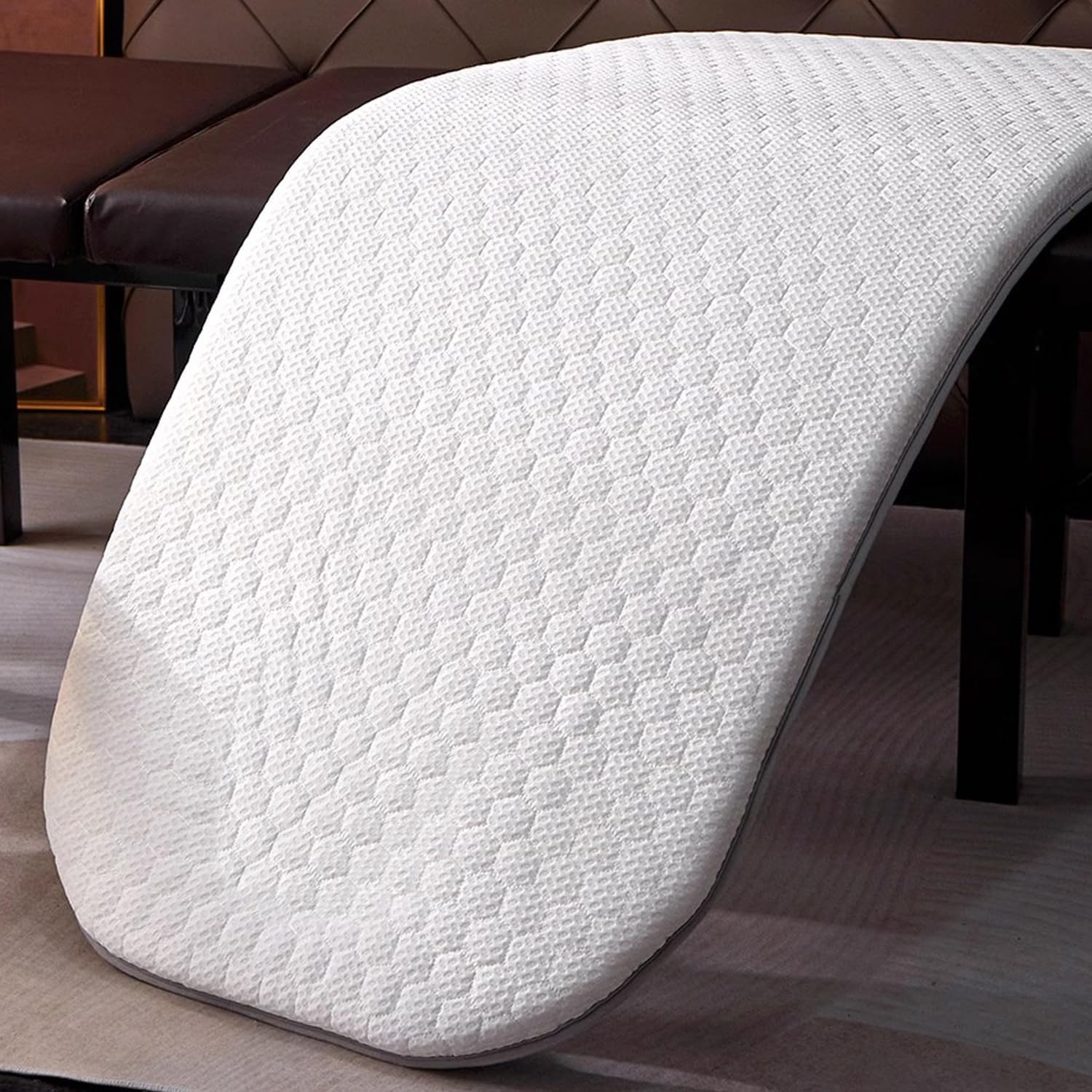 Thicken Topper for Massage Bed 7Cm Spa Massage Table Pad with Elastic Band Beauty Salon Bed Pad Non-Slip Lash Bed Cushion for Beauty and Massage Round Trapezoid Head,White/a(r),70 * 190cm(N)