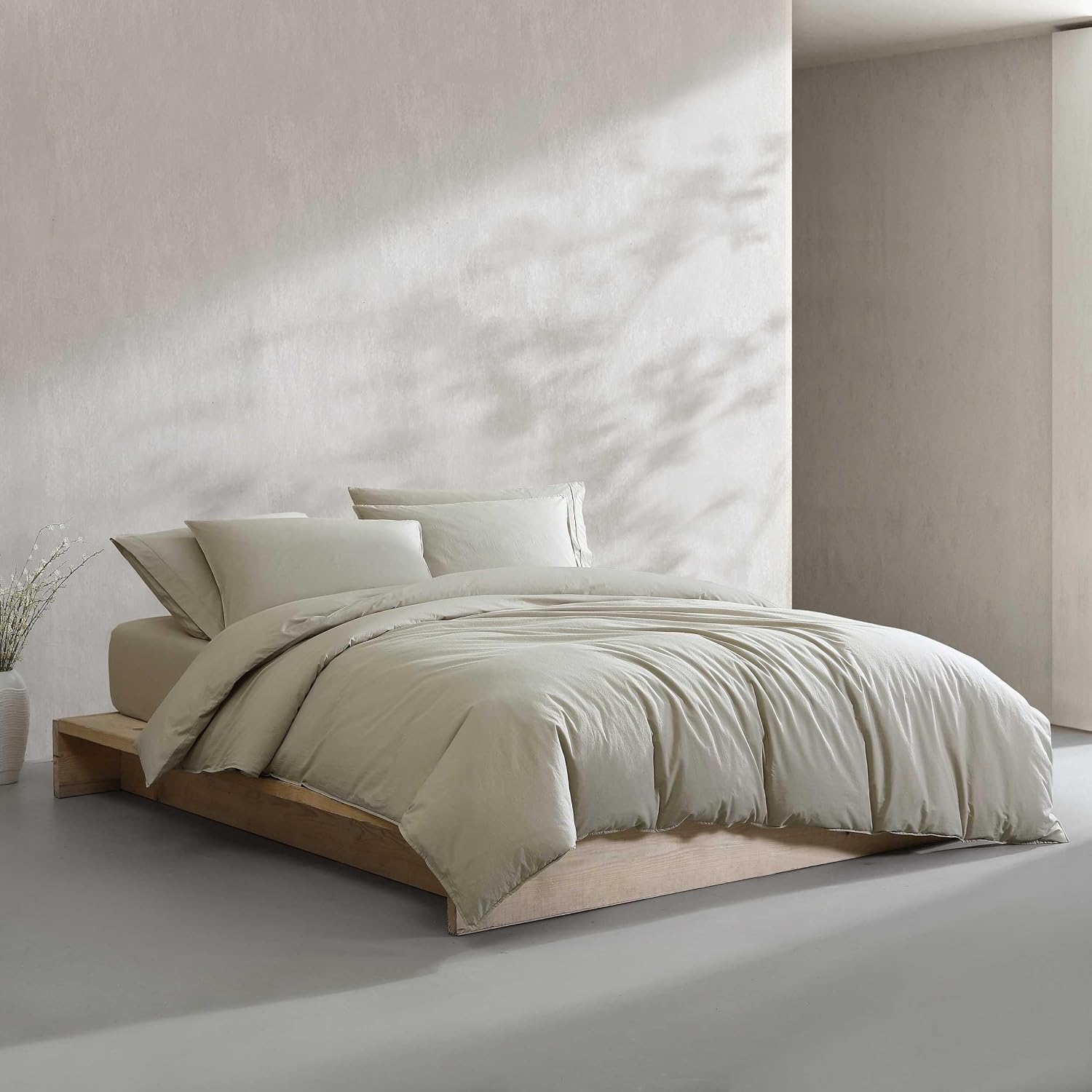 Calvin Klein - King Duvet Cover Set, Relaxed Garment Washed Cotton Percale Bedding with Shams, Button & Corner Tie Closure, Oeko-Tex Certified (Modern Cotton Washed Percale Green)