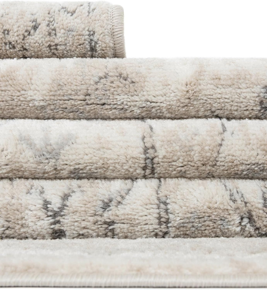 Rugs.com - Oregon Collection Rug – 10 Ft Runner Ivory Easy-Clean Rug for Hallways, Entryways, and Kitchens