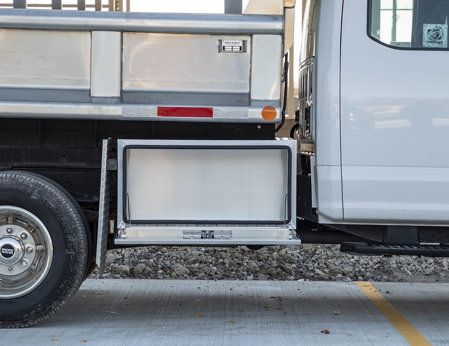 Buyers Products 1706405 Pro Series Underbody Truck Box With 3-Point Compression Latch, Smooth Silver Aluminum, Made in the USA, 18 x 18 x 36 Inches, Truck Tool Box For Storage & Organization
