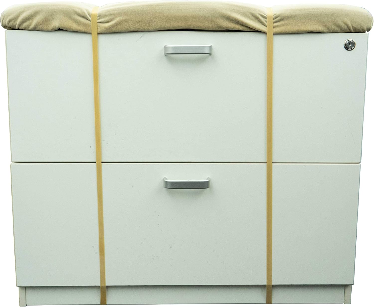 US Cargo Control 80 Inch X 72 Inch Mega Mover Moving Blankets And 25 Inch (50 Inch Fully Stretched) Moving Bands - Durable Protection During A Move Or While In Storage – 4 Blankets, 12 Rubber Bands