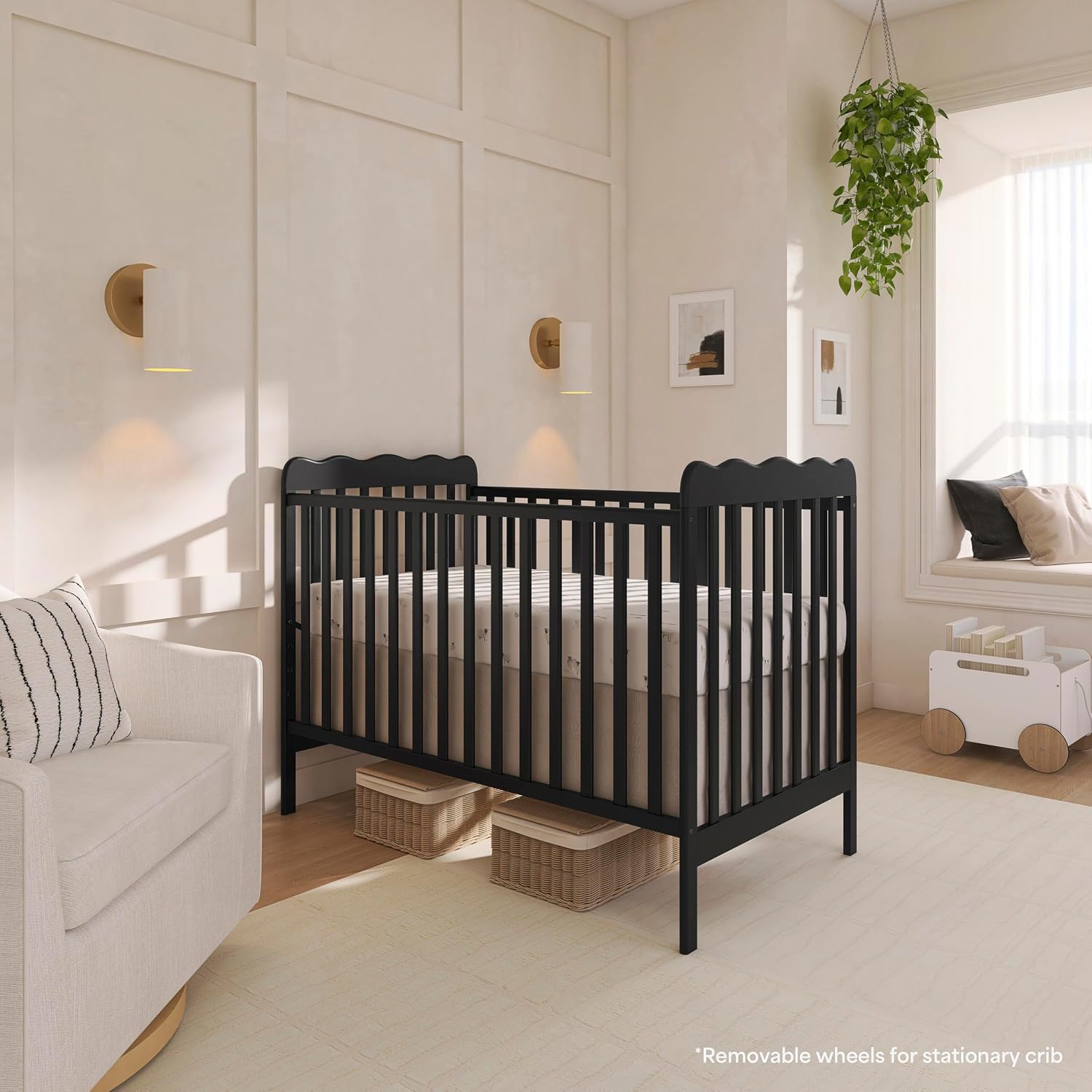 Dream On Me Carson Classic 3-in-1 Convertible Full-Size Baby Crib in Black, GreenGuard Gold & BSA, 4 Mattress Heights, Converts to Day & Toddler Bed, Locking Wheels, Classic Nursery Design