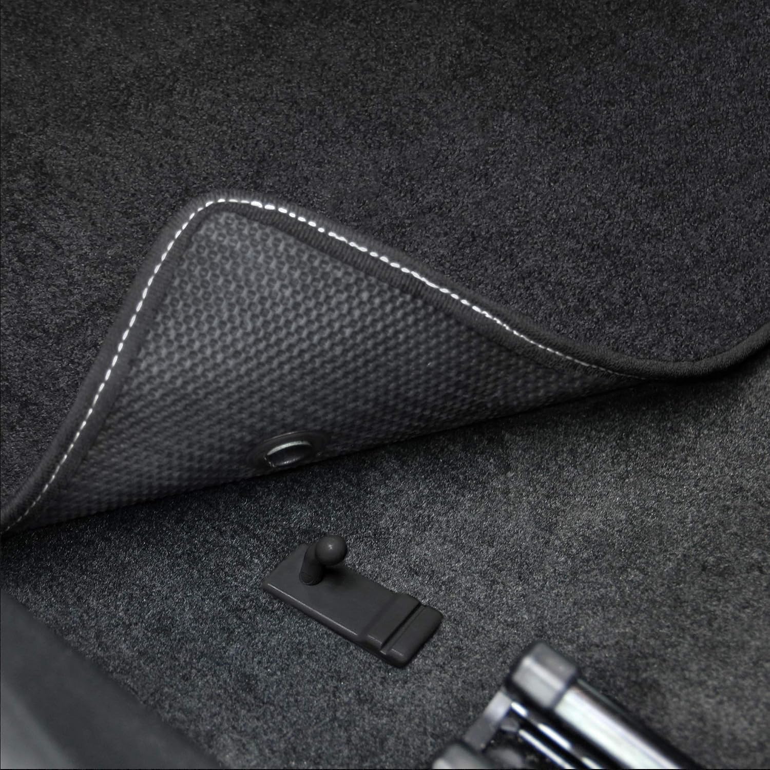 Lloyd Mats Floor Mats for Chevrolet C3 Corvette 1968-1976 | 2PC Front Mats | Black | Non-Slip Backing