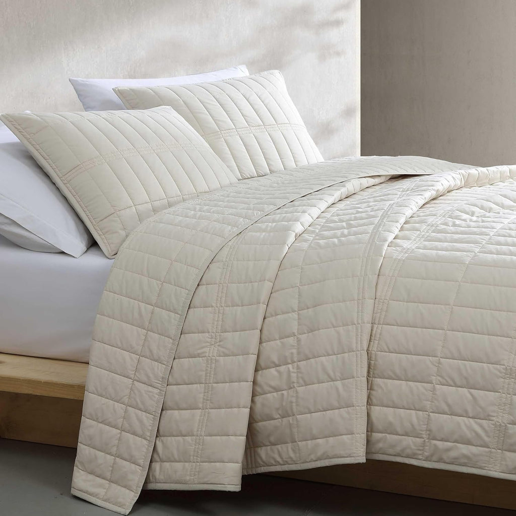 Calvin Klein - Twin Quilt Set, Cotton Percale Weave Bedding with Matching Sham, Crisp & Cool, Dorm Essentials, Oeko-Tex Certified (Washed Percale Light Beige)