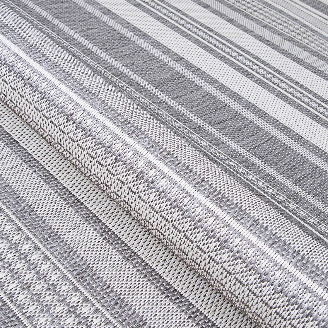 Couristan Recife Indoor Outdoor Rug - Gazebo Stripe 7'6' Round in Champagne and Grey, Low Pile, Hose Washable, Pet- Kid Friendly Home Decor for Living Room, Patio Furniture Set, Kitchen