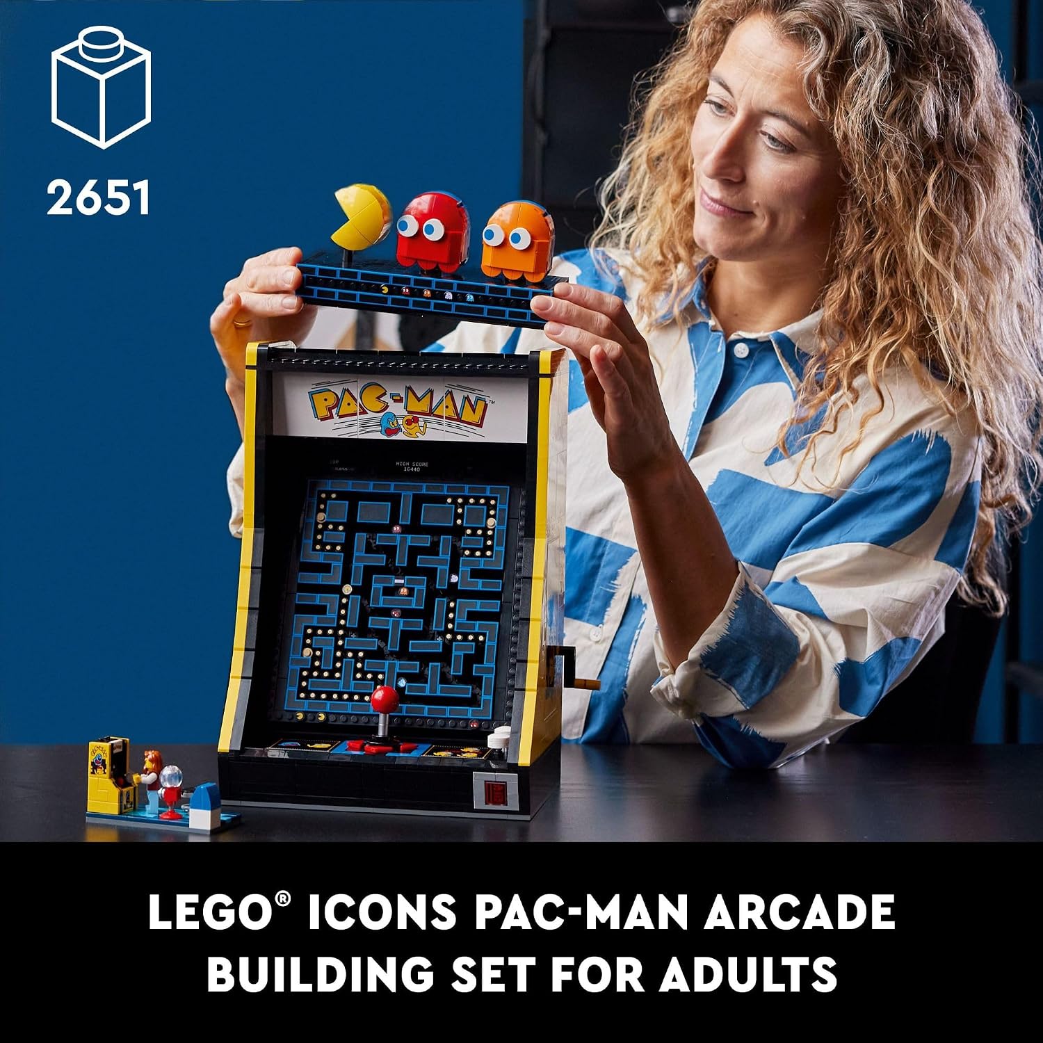 LEGO Icons PAC-Man Arcade Building Sets for Adults - Collectible Office, Shelf, or Bedroom Decor - Gifts for Men & Women - W/Moving Handle to Recreate Game - 10323