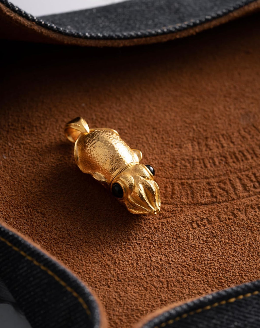 COPPERTIST.WU Cuttlefish Box Opener Pendant Necklace Cute Box Cutter Dangle Charm Squid Jewelry Gift for Men Women (Chain not included)