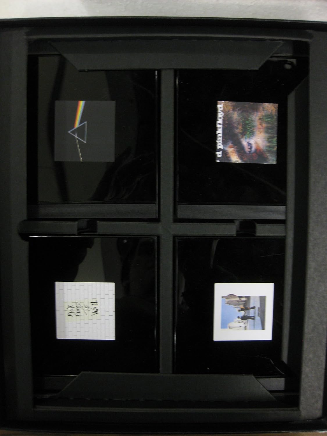 Pink Floyd Shine On US 9 CD Box Set With Hard Cover Book & Other Extras Included
