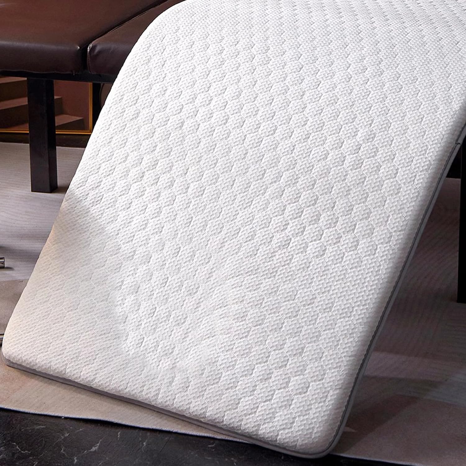 Thicken Topper for Massage Bed 7Cm Spa Massage Table Pad with Elastic Band Beauty Salon Bed Pad Non-Slip Lash Bed Cushion for Beauty and Massage Round Trapezoid Head,White/a(s),70 * 190cm(N)