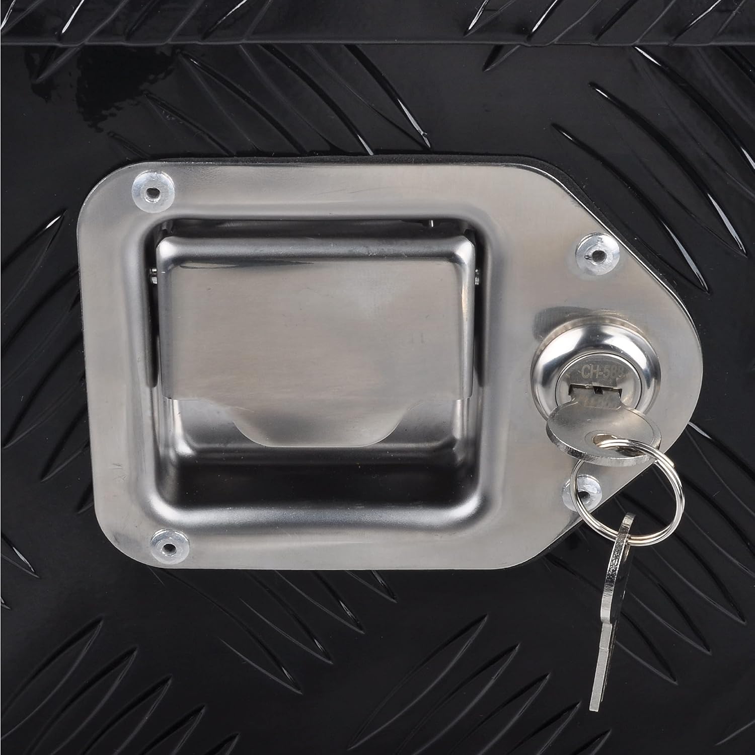 33'(L) x 19'(W) x 18'(H) Aluminum Storage Box for Utility Trailers, RV Storage Organizer with Lock & Keys - Black