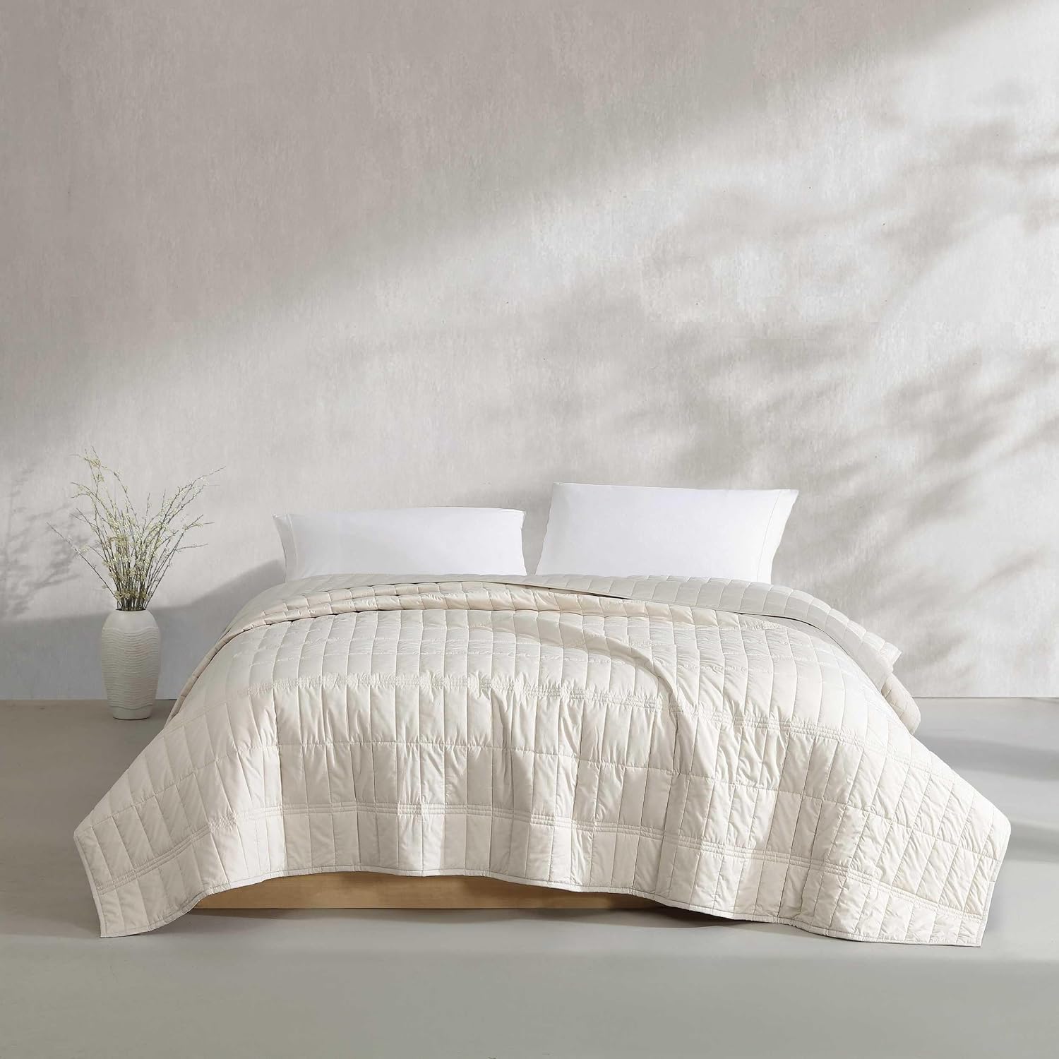 Calvin Klein - Twin Quilt Set, Cotton Percale Weave Bedding with Matching Sham, Crisp & Cool, Dorm Essentials, Oeko-Tex Certified (Washed Percale Light Beige)