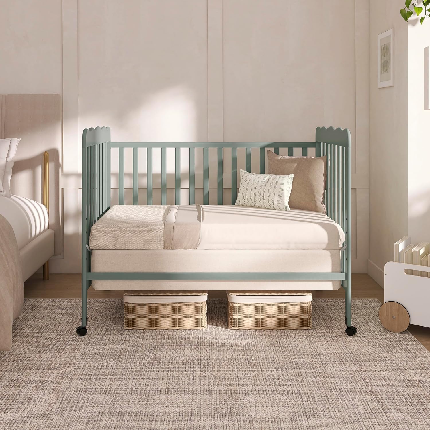 Dream On Me Carson Classic 3-in-1 Convertible Full-Size Baby Crib in Meadow Green, GreenGuard Gold & BSA, 4 Mattress Heights, Converts to Day & Toddler Bed, Locking Wheels, Classic Nursery Design