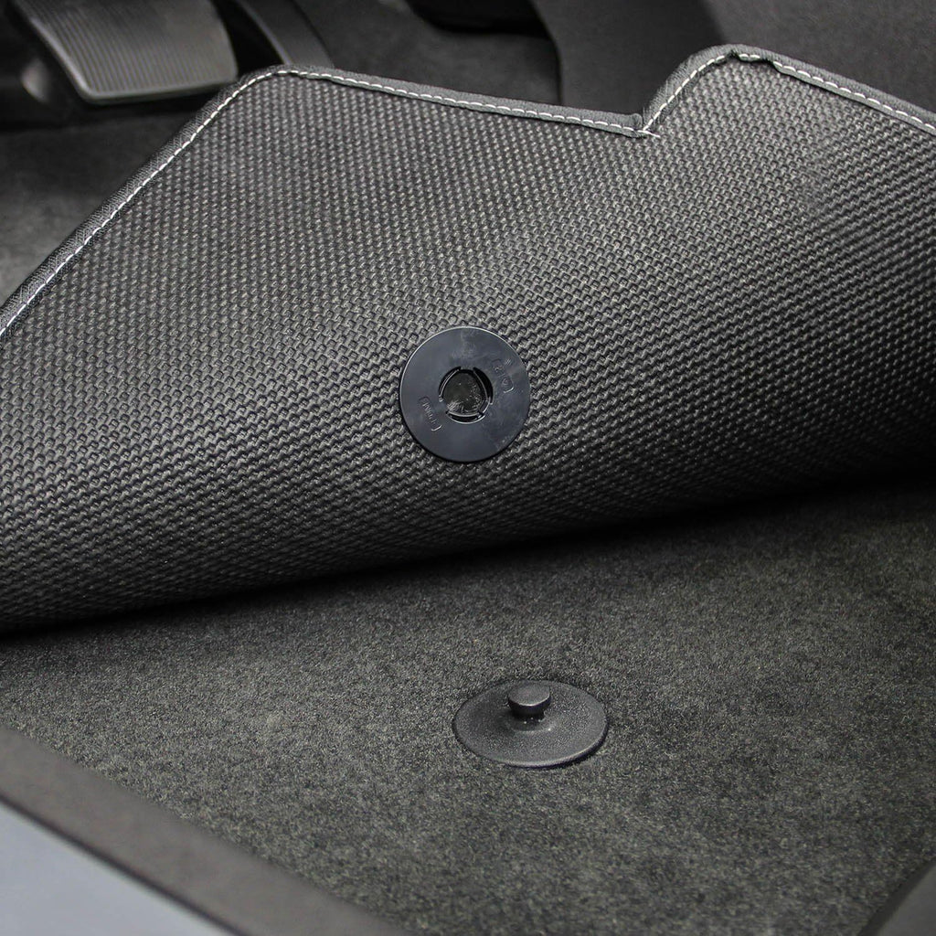 Lloyd Mats VELOURTEX Floor Mats for Camaro 2016-ON 2PC Mats Ebony VELOURTEX Camaro + SS RED Double Logo