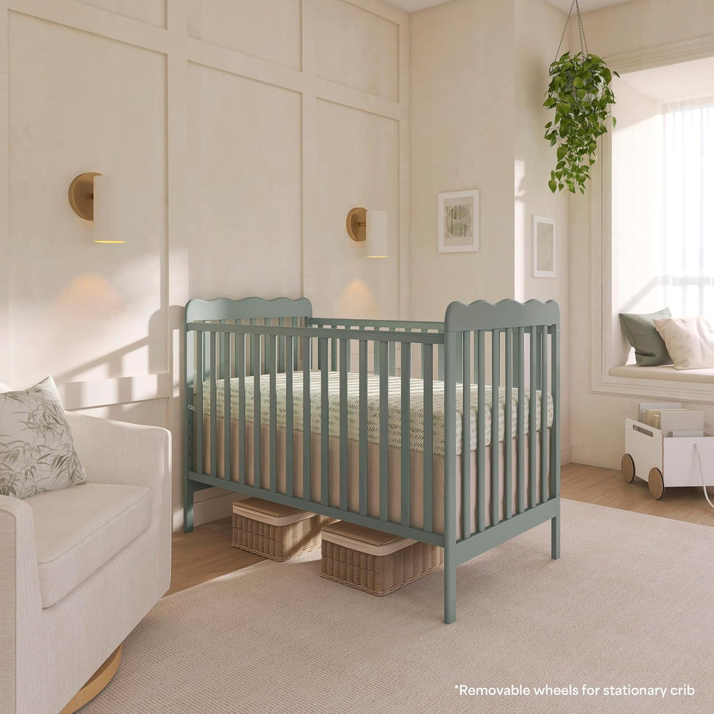 Dream On Me Carson Classic 3-in-1 Convertible Full-Size Baby Crib in Meadow Green, GreenGuard Gold & BSA, 4 Mattress Heights, Converts to Day & Toddler Bed, Locking Wheels, Classic Nursery Design