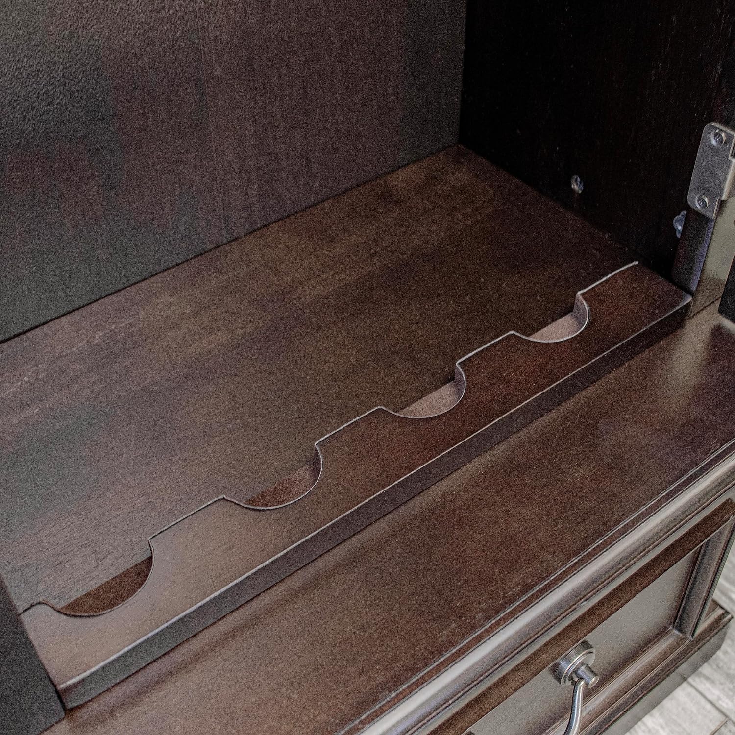American Furniture Classics Model 650 8 Gun Cabinet with Locking Glass Door
